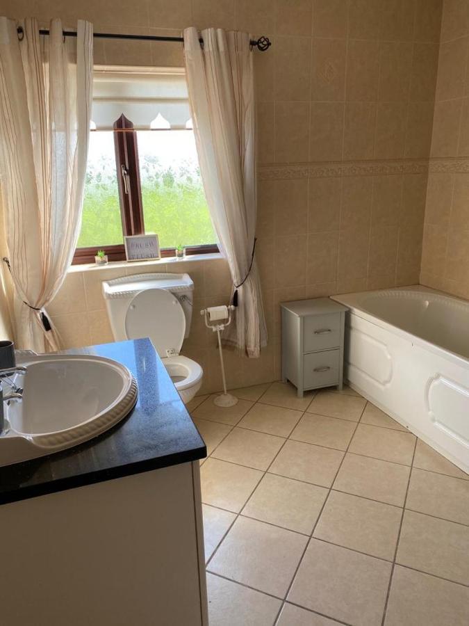Gallagh Guest House Self Catering H18R252 Eircode Monaghan Exterior foto